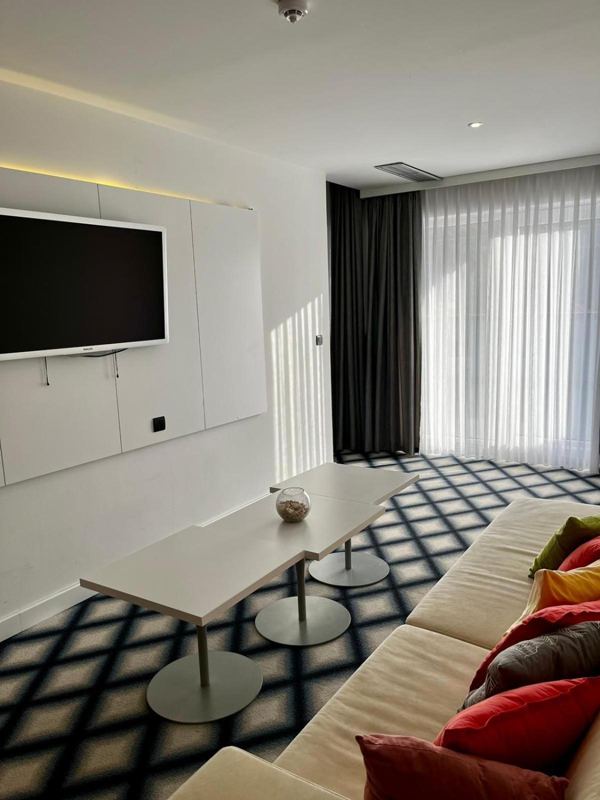 Swiss Plus Hotel Bihać Dış mekan fotoğraf