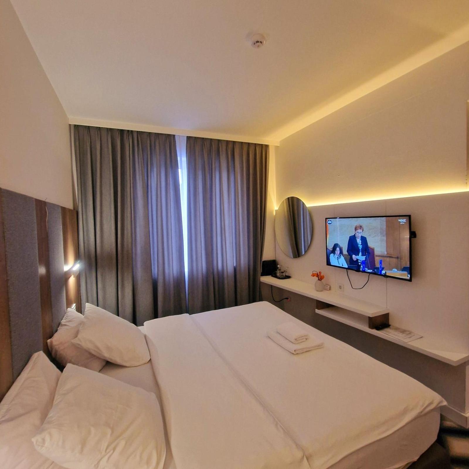 Swiss Plus Hotel Bihać Dış mekan fotoğraf