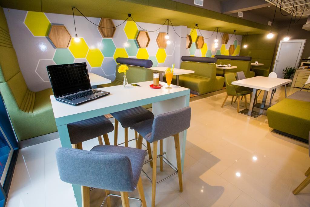 Swiss Plus Hotel Bihać Dış mekan fotoğraf